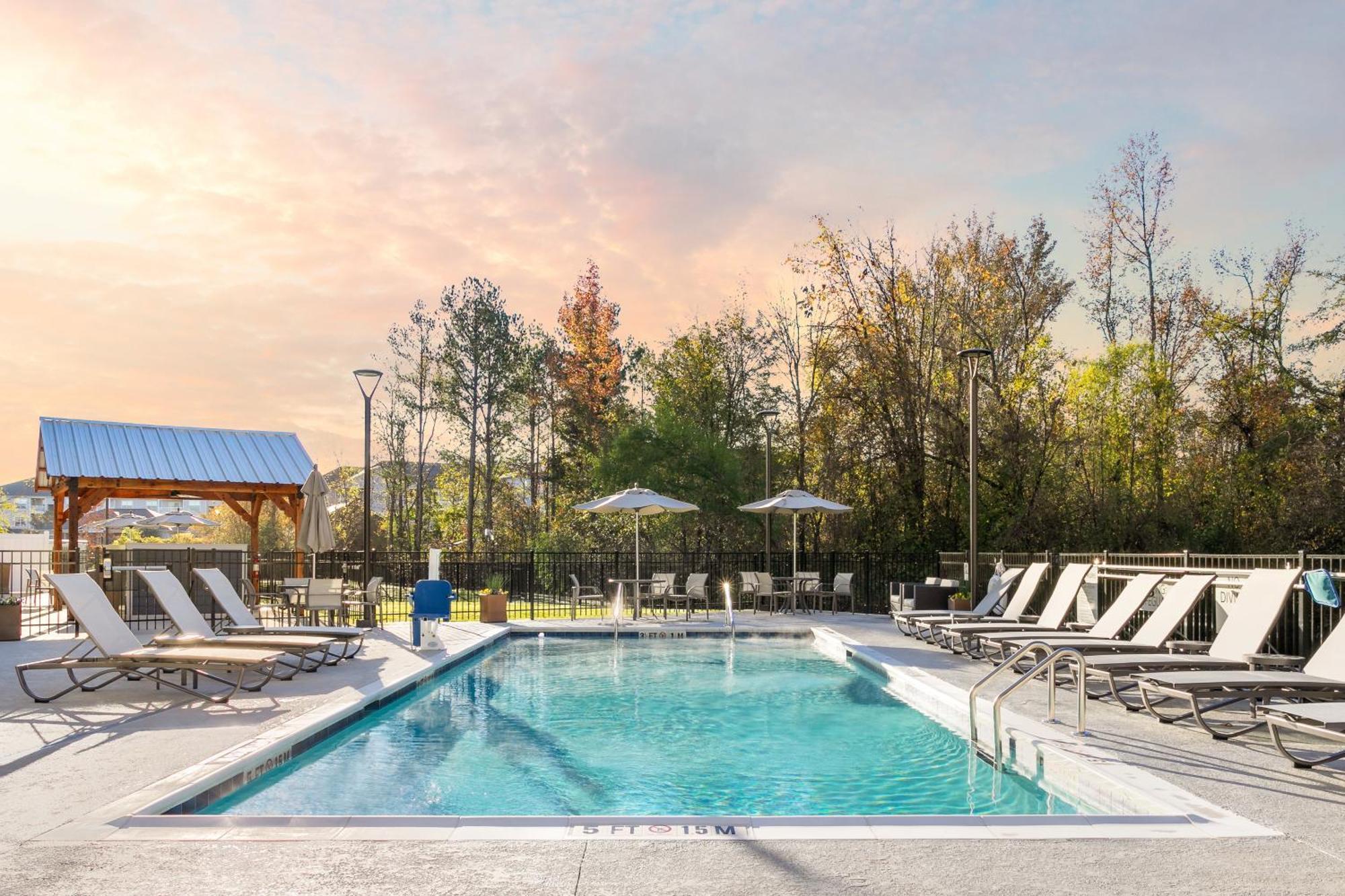 Candlewood Suites Chattanooga Hamilton Place By Ihg Eksteriør billede