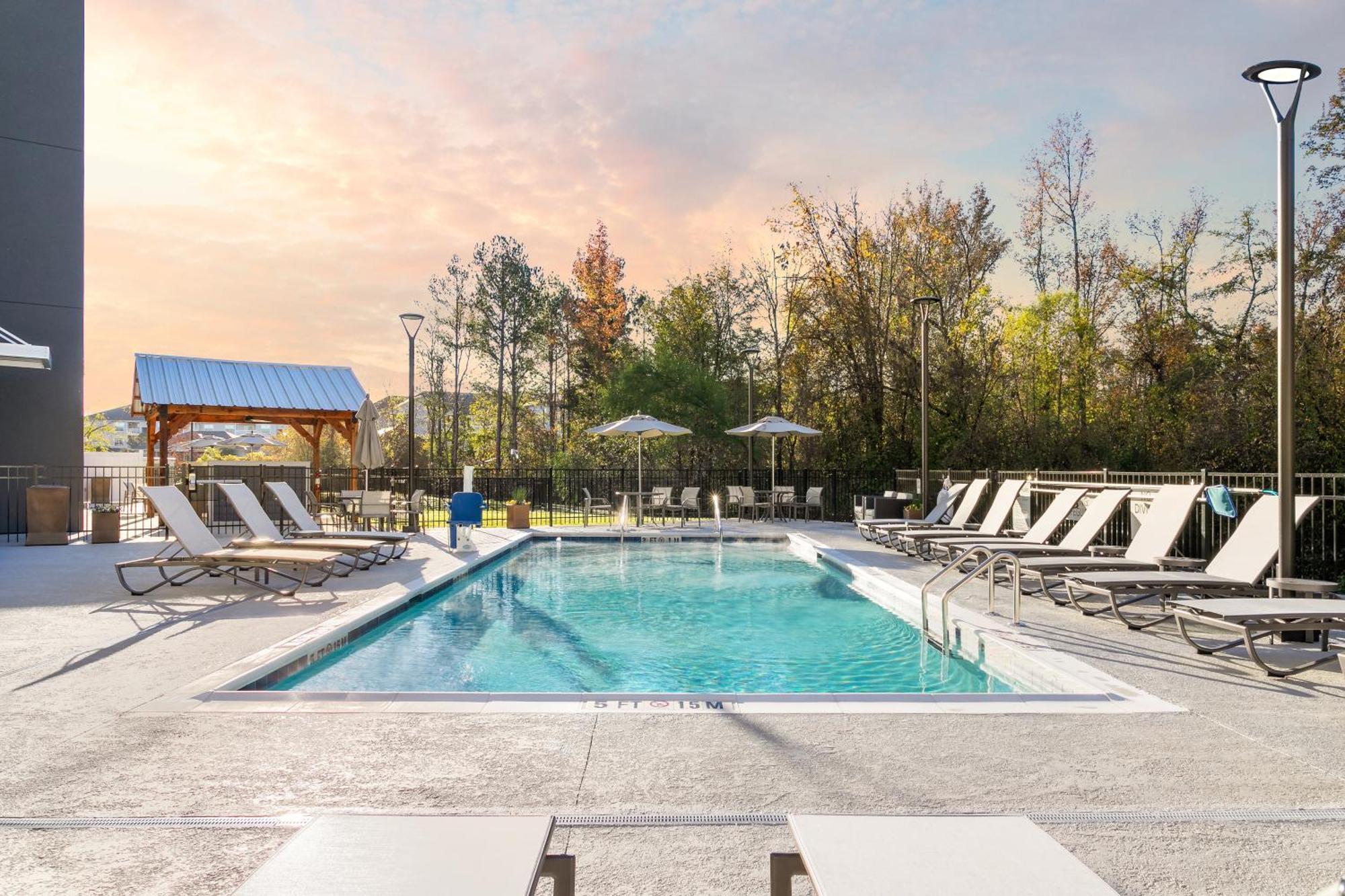 Candlewood Suites Chattanooga Hamilton Place By Ihg Eksteriør billede