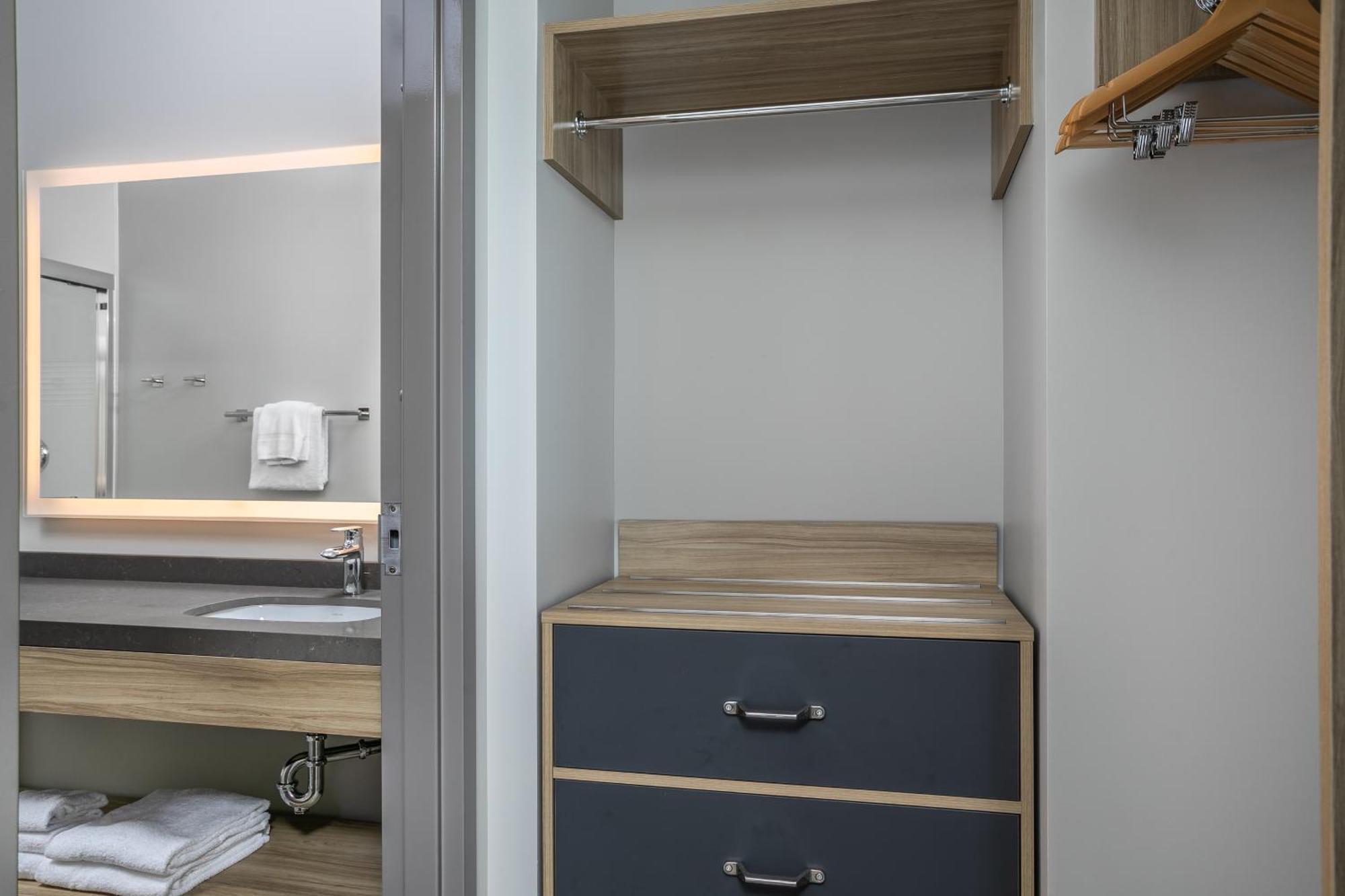 Candlewood Suites Chattanooga Hamilton Place By Ihg Eksteriør billede